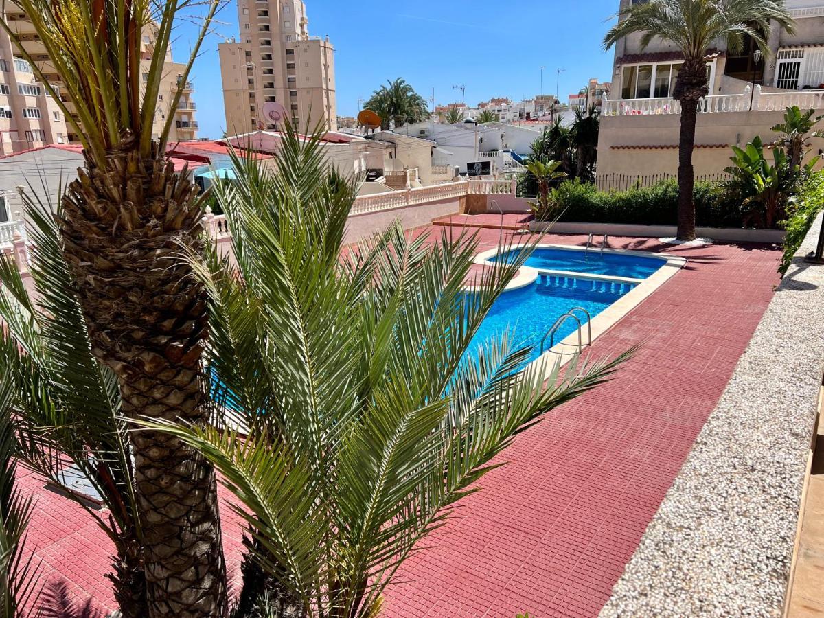 Apartment In La Mata Gabriele Торевиеха Екстериор снимка