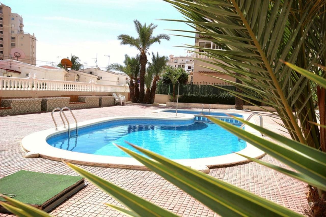 Apartment In La Mata Gabriele Торевиеха Екстериор снимка